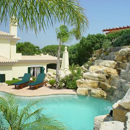 Villa Bella By Shirley Dunne